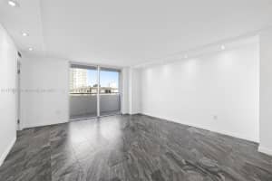 1658 Bay Rd APT 504, Miami Beach, FL 33139, - MLS#A11778273