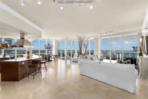 10225 Collins Ave 2004, Bal Harbour