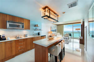 6801 Collins Ave #717, Miami Beach, FL 33141, - MLS#A11778287