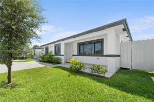 531 NW 15th St, Florida City, FL 33034, - MLS#A11778296