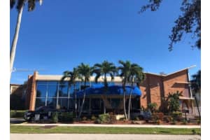 26 Diplomat Pkwy 2248, Hallandale Beach