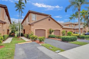 1438 Veracruz Ln, Weston, FL 33327, Sold 06/02/25