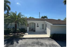 9800 SW 76th St, Miami, FL 33173, - MLS#A11778471