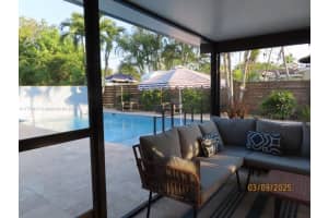 9800 SW 76th St, Miami, FL 33173, - MLS#A11778471