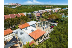 6147 Paradise Point Dr, Palmetto Bay, FL 33157, Sold 06/30/25