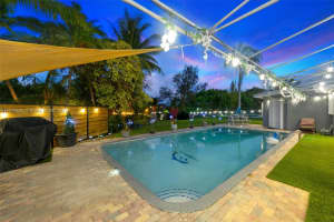 19885 Ne 22nd Ave Miami, FL 33180 - MLS#A11778507