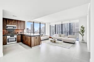 88 SW 7th St Apt 2411, Miami, FL 33130, - MLS#A11778601