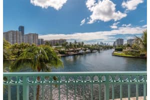 201 Golden Isles Dr APT 301, Hallandale Beach, FL 33009, - MLS#A11778604