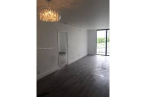 3300 Ne 192nd St 505, Aventura