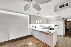 322 Taylor St 1d Hollywood, FL 33019 - MLS#A11778644