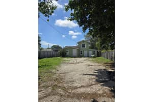 1612 Nw 51st Ter, Miami