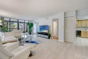 2804 N 46th Ave, Hollywood, FL 33021, Sold 05/30/25