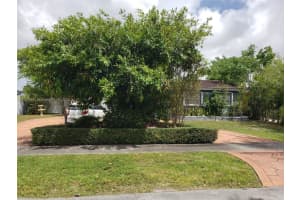 10041 Sw 14th Ter, Miami