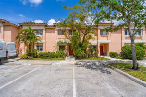 20857 Nw 4th St 20869, Pembroke Pines