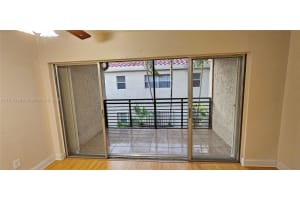 5352 Ne 6th Ave G9, Oakland Park