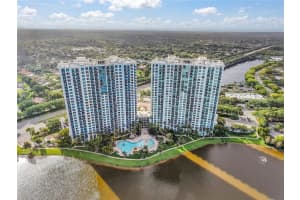 2681 N Flamingo Rd 306s, Sunrise