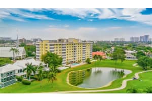 2500 Ne 48th Ln 802 Fort Lauderdale, FL 33308 - MLS#A11778984