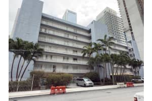 677 NE 24th St, Miami, FL 33137, Sold 07/16/25