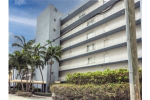 677 NE 24th St, Miami, FL 33137, Sold 07/16/25