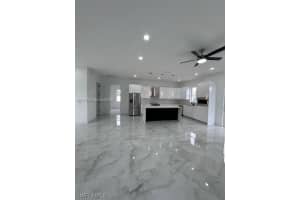 1135 NE 2nd Ave, Cape Coral, FL 33909, - MLS#A11779172