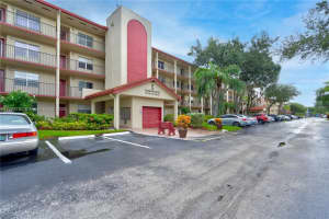 1101 Sw 128th Ter 310c, Pembroke Pines