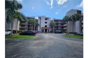 9510 Seagrape Dr, Davie, FL 33324, Sold 07/07/25