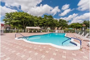 1040 Country Club Dr, Margate, FL 33063, Sold 08/29/25