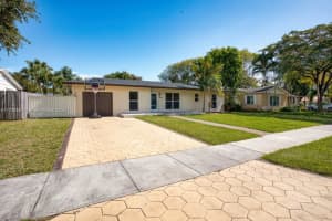 18033 SW 89th Pl, Palmetto Bay, FL 33157, Sold 06/16/25