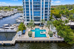 17301 Biscayne Blvd, North Miami Beach, FL 33160, Sold 04/22/25