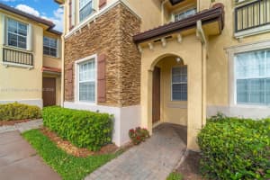 1720 Ne 33rd Ave 104-5, Homestead