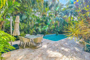 4515 N Bay Rd, Miami, FL 33140, Sold 09/05/25