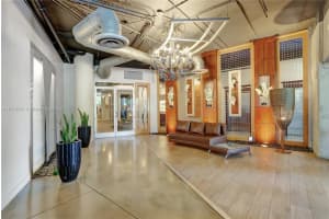 Neo Lofts, 10 SW South River Dr #610, Miami, FL 33130, - MLS#A11779551
