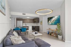 488 Ne 18th St 301, Miami