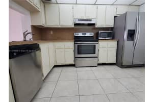 2625 Collins Ave APT 608, Miami Beach, FL 33140, - MLS#A11779590