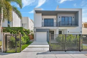 3045 Elizabeth St 3045, Miami
