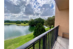 9688 Fontainebleau Blvd, Miami, FL 33172, Sold 07/28/25