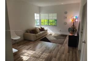 1561 Lenox Ave 14, Miami Beach