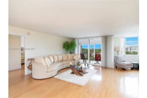 1100 St Charles Pl, Pembroke Pines, FL 33026, Sold 05/28/25