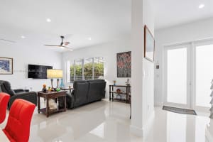 1251 NE 18th Ave, Fort Lauderdale, FL 33304, Sold 08/08/25