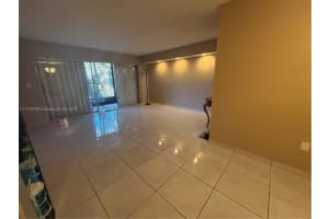 210 NW 87th Ave, Miami, FL 33172, Sold 06/11/25