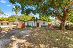 7265 SW 167th St, Palmetto Bay, FL 33157, Sold 06/30/25