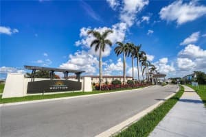 2405 Nw 131st Cir, Miami