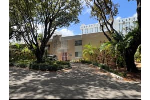 1235 Mariposa Ave APT 1, Coral Gables, FL 33146, - MLS#A11780022