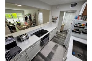 1235 Mariposa Ave APT 1, Coral Gables, FL 33146, - MLS#A11780022