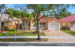 14261 N Royal Cove Cir, Davie, FL 33325, Sold 07/18/25