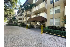 1805 Sans Souci Blvd 302 North Miami, FL 33181 Sold 01/31/26