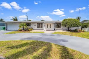911 NW 203rd St, Miami, FL 33169, Sold 06/26/25