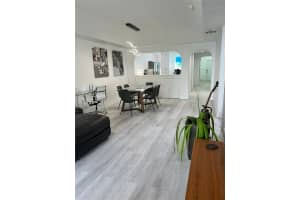 10770 NW 66th St APT 203, Doral, FL 33178, Sold 10/02/25