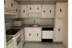 The Hallmark, 3800 S Ocean Dr, Hollywood, FL 33019, Sold 06/27/25
