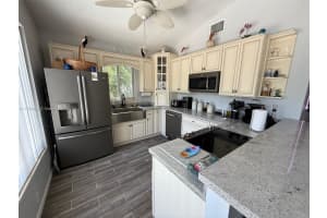 313 Bayview Ave, Key Largo, FL 33037, Sold 07/07/25